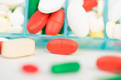 藥片劑與膠囊 在每周藥丸盒中的使用與區別